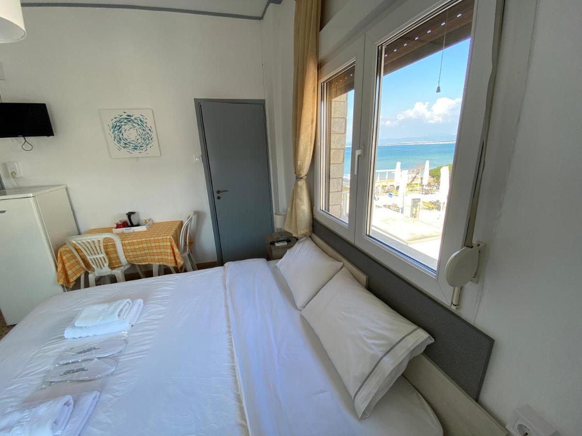 Sunset View Rooms Agia Triada  Exterior foto